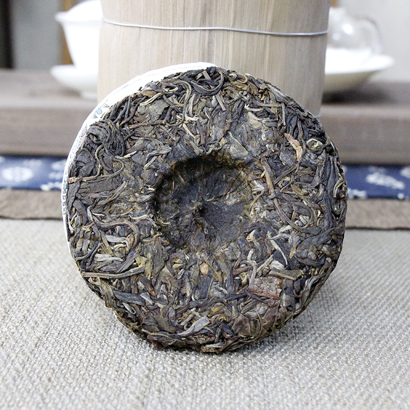 100g 10cakes Yunnan Pu'er tea Bangdong Xigui ancient tree tea mention foothills