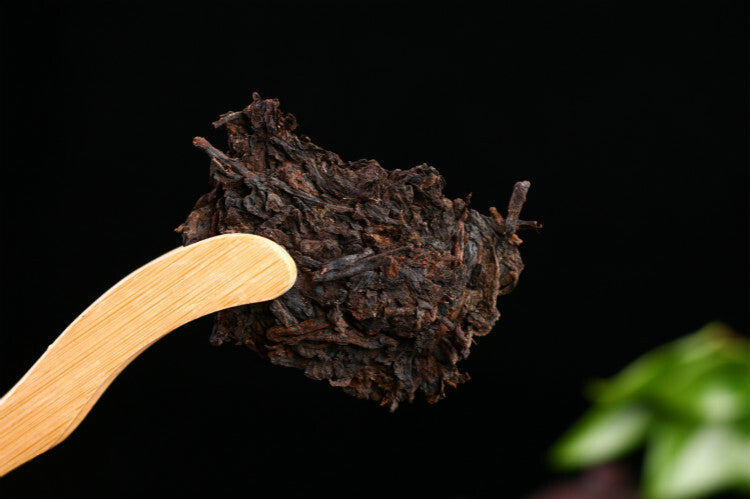 Yunnan Puerh Tea Menghai Ancient Tree Cake Tea Cooked Tea Puerh Aged Tea 357g