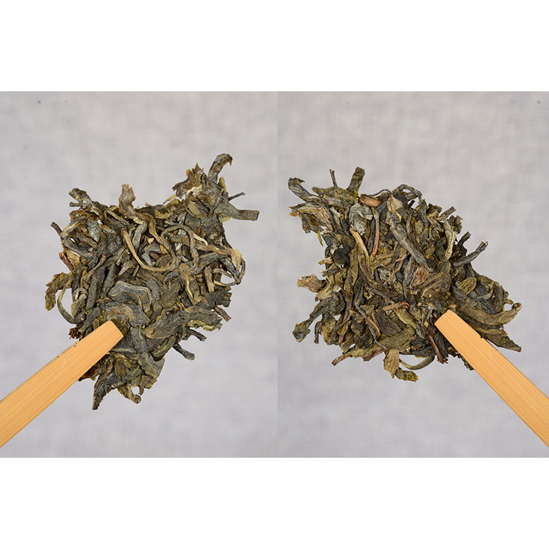 Yunnan Pu'er Tea Cake Old Tree Tea Weight Loss Healthy Drink357g
