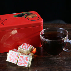 250g/8.8oz Pu-Erh Small Square Brick Pu'er Tea In Iron Box Health Care Black Tea