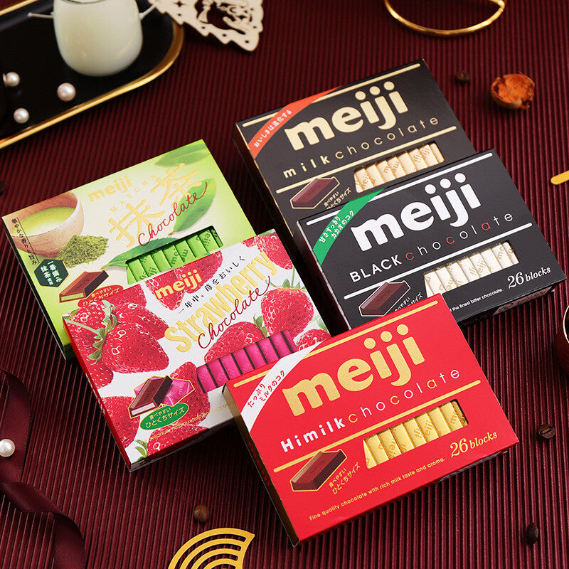 Meiji Piano Chocolate Milk Strawberry Sandwich Chocolate Japan Snack 120g / Bag