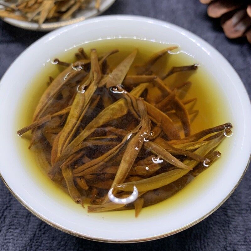 Yunnan Dian Hong Tea Fengqing Big Golden Needle Black Tea Bulk Tin 500g