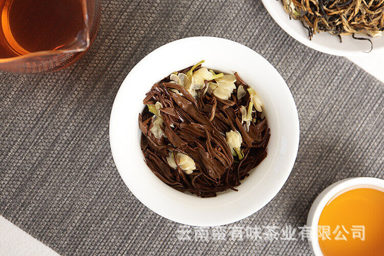HelloYoung 500g Yunnan Dian Hong tea Jasmine tea Yunnan Fengqing Dian Hong Mao Feng tea