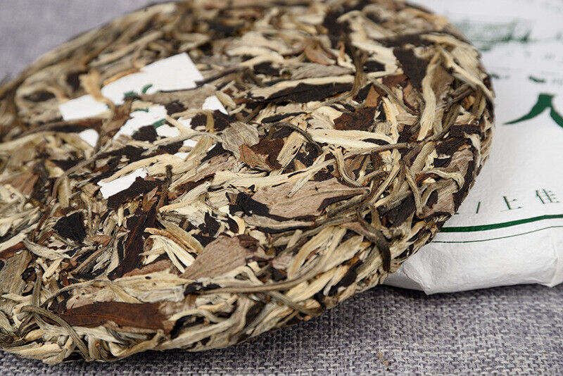 HelloYoung 357g/cake Yunnan White Tea Old Tree Moonlight White Long Jiao Mei Ren White Te