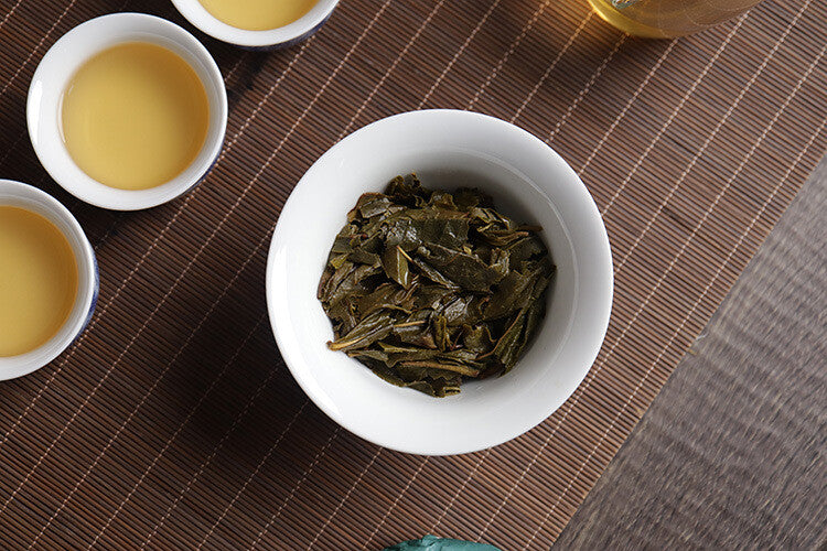 Yunnan Pu'er Tea 2023 Secret Golden Leaf 100g Small Cake Raw Pu'er Tea