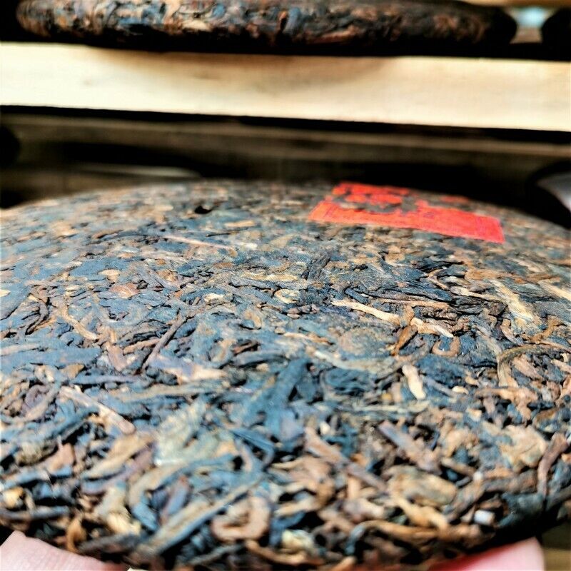 357g/12.59oz Organic Peacock Puerh Ripe Tea Cake Premium Pu'er Black Tea