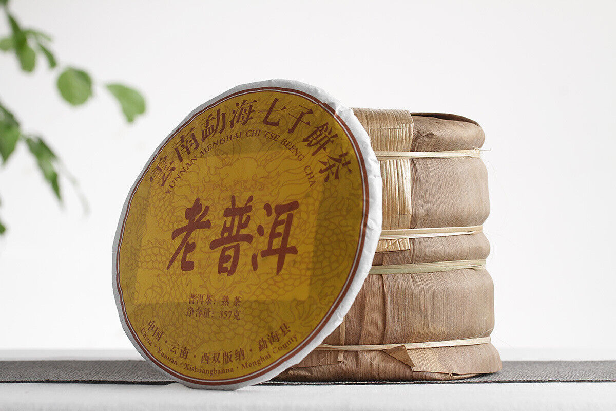 Yunnan Puerh Ripe Tea Dry Storage Ripe Tea Menghai Flavor Seven Seed Cake 357g