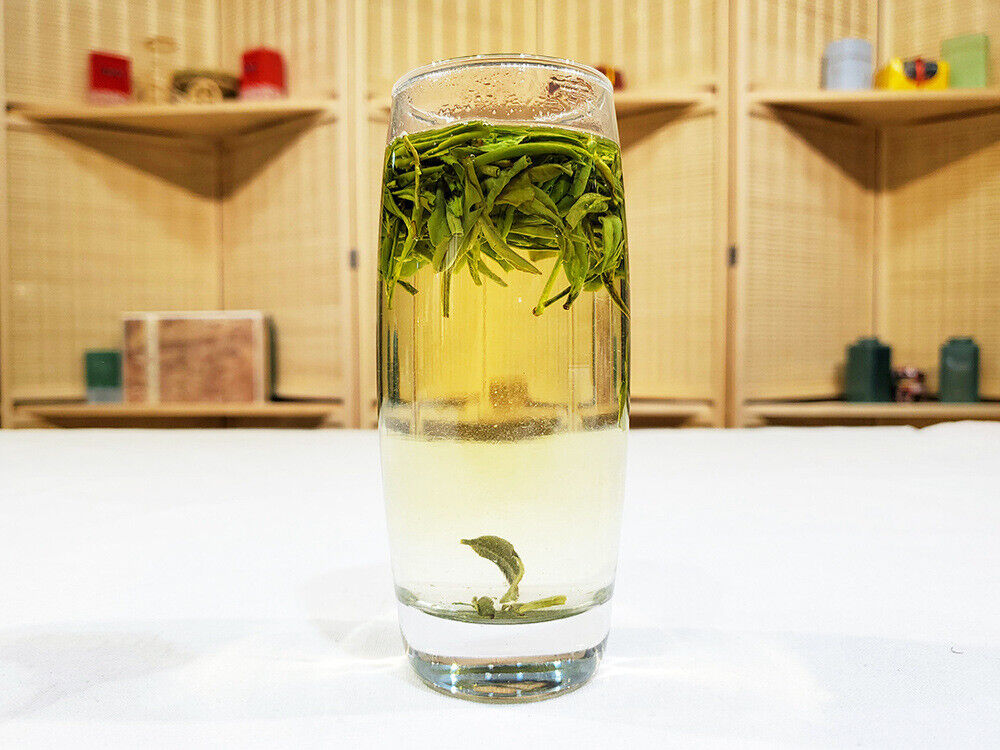 HelloYoung Longjing New Green Tea Strong Fragrance Labor Spring Ration Tea 500g/1.1lb