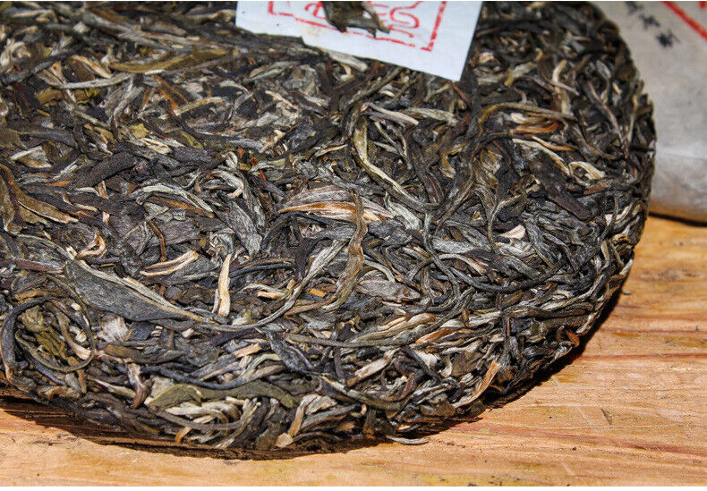 Puerh Tea Raw Tea Cake Tea Brown Mountain Man'e Ancient Tree Tea Puerh Raw Tea