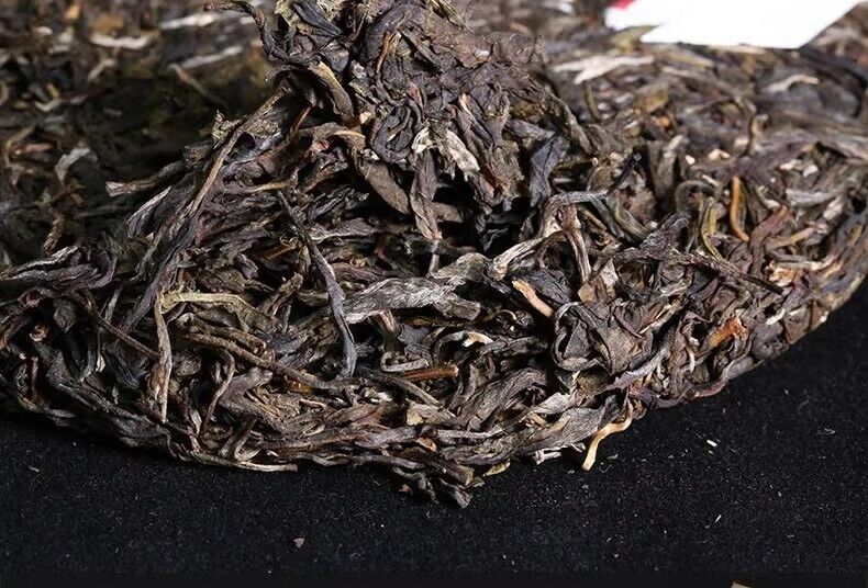 Spring Tea Yunnan Puerh Tea Raw Tea Old Banzhang Aged Tea Cake Tea 357g