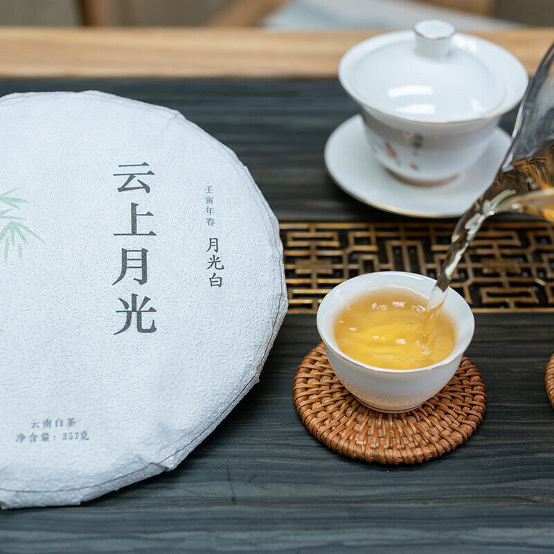 HelloYoung 357g Yunnan Moonlight White Tea Cake Moonlight on Clouds white tea cake