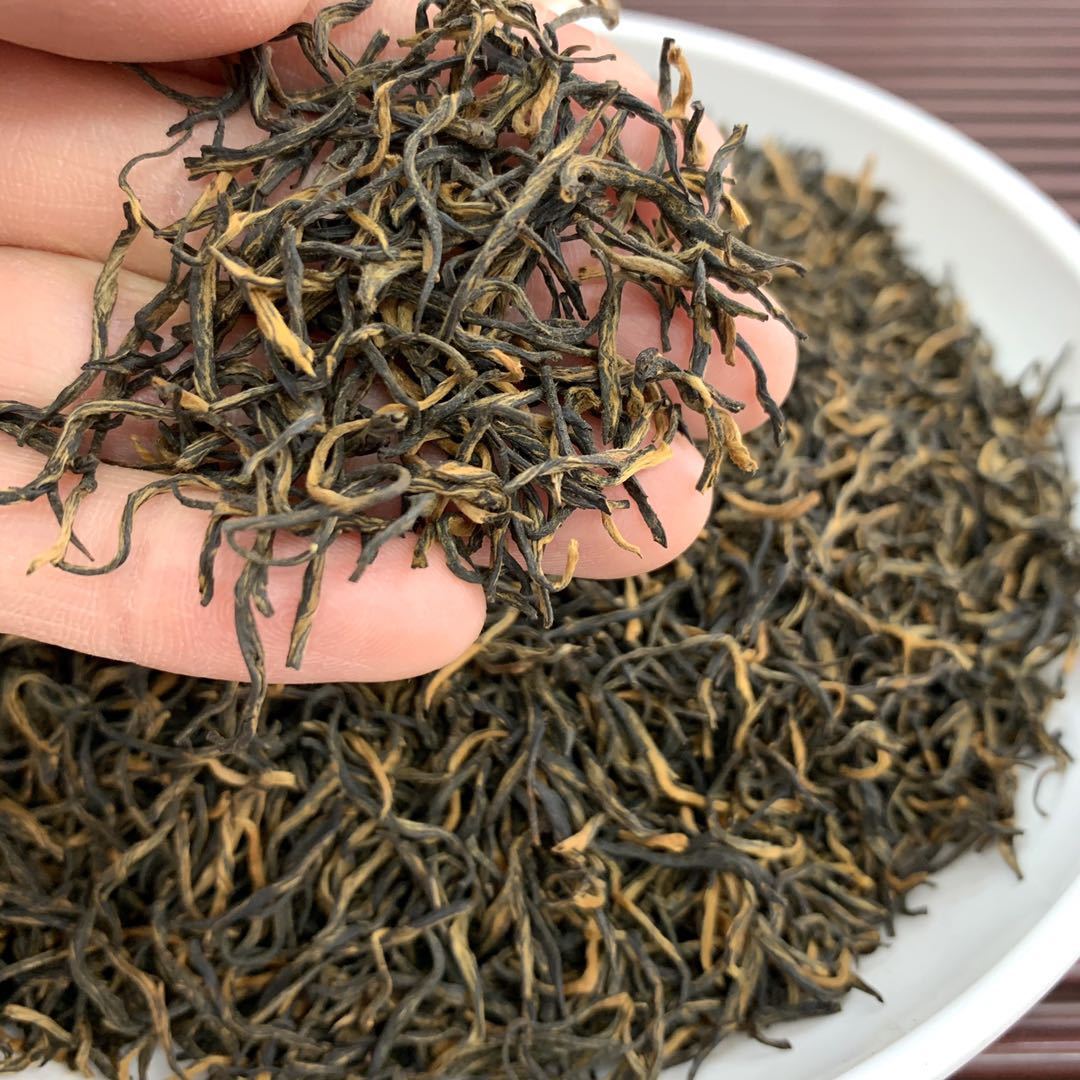 Fujian Wuyi Black Tea Jin Jun Mei Flower Fragrance Bulk Black Tea Tin 500g
