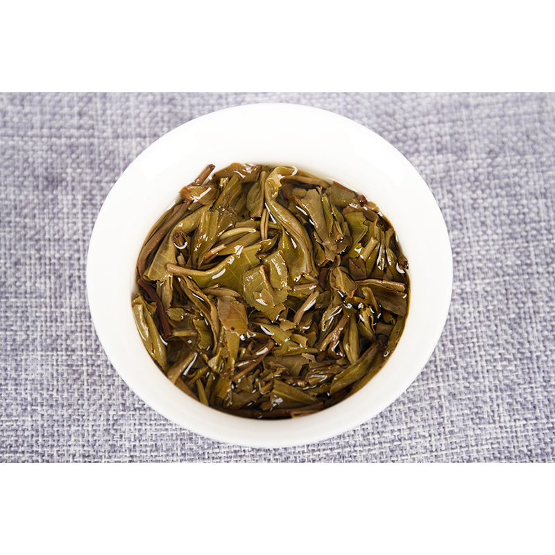 High Quality Spring Tea Lao Ban Zhang Cake Gift Tea Healthy Drink357g