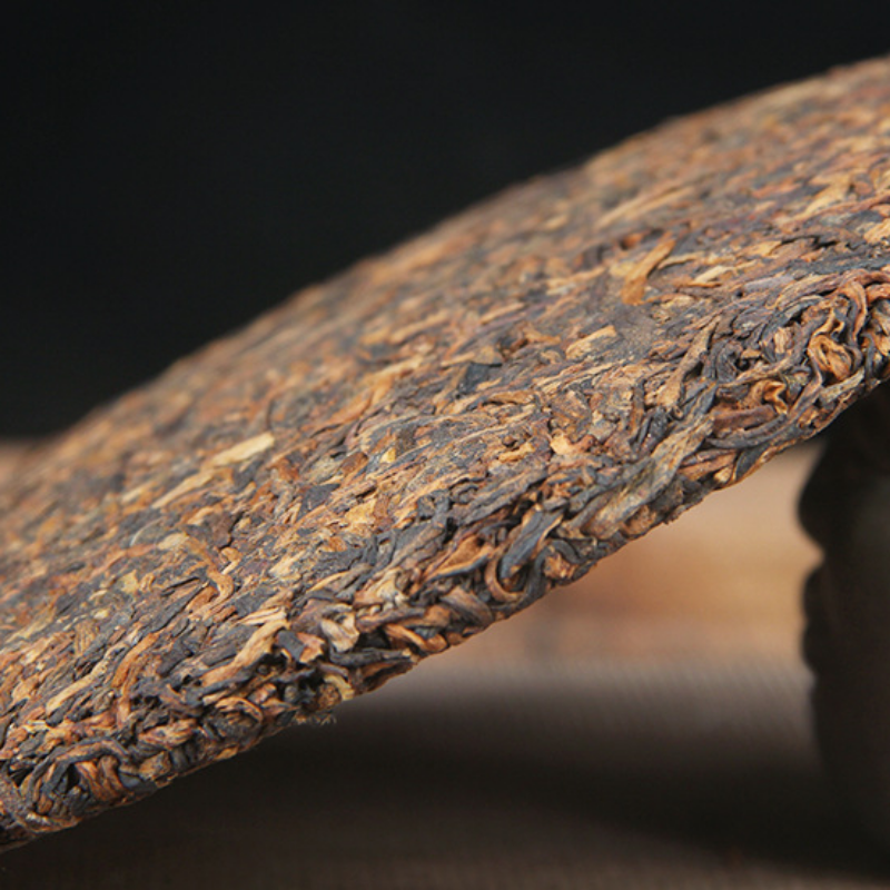 357g Xishuangbanna Spring Tea Yunnan Ripe Puerh Tea  Royal Tribute Gold Cake