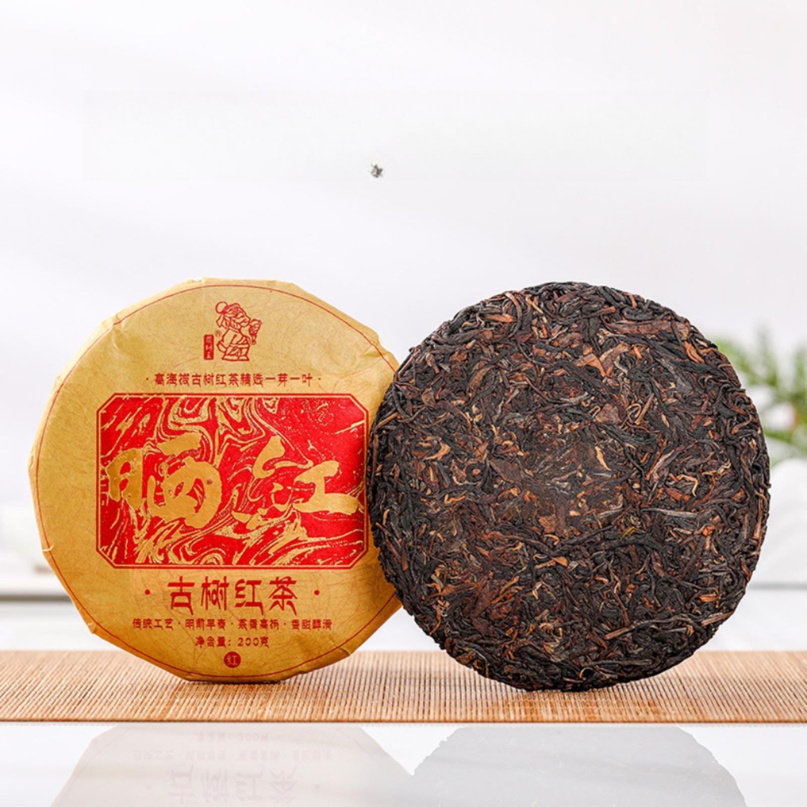 200g  Ancient Tree Sun-Dried Red Tea Cake Healthy Drink Yunnan Tea King Tea