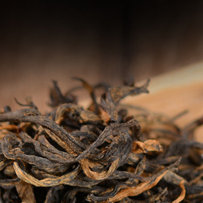 HelloYoung Yunnan Golden Buds Iron Canned Gift Tea Loose Leaf Black Tea Dian Hong Tea 250g