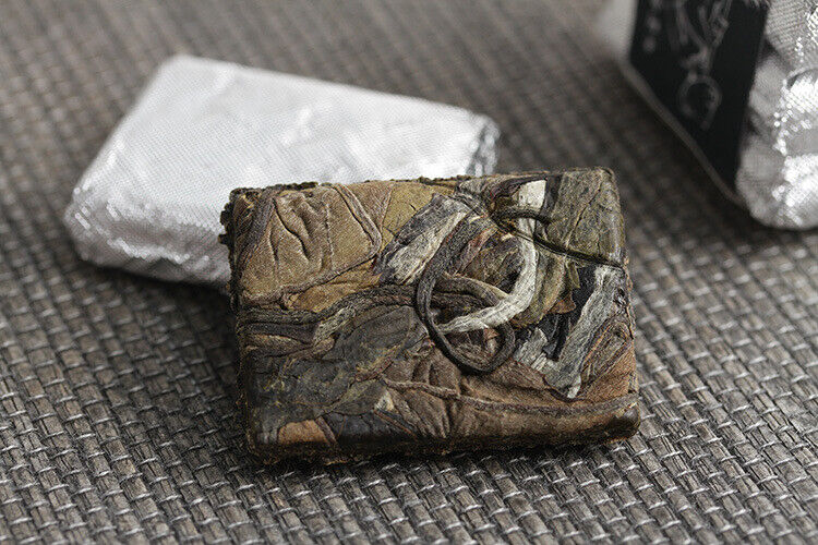 HelloYoung 500g Yunnan Pu'er Tea Old Tree White Tea Small Square Small Square Brick Bulk