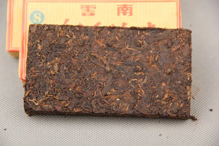 Natural Puer Tea Brick 250/brick Fermented Yunnan Menghai 7581 Cooked Tea Brick
