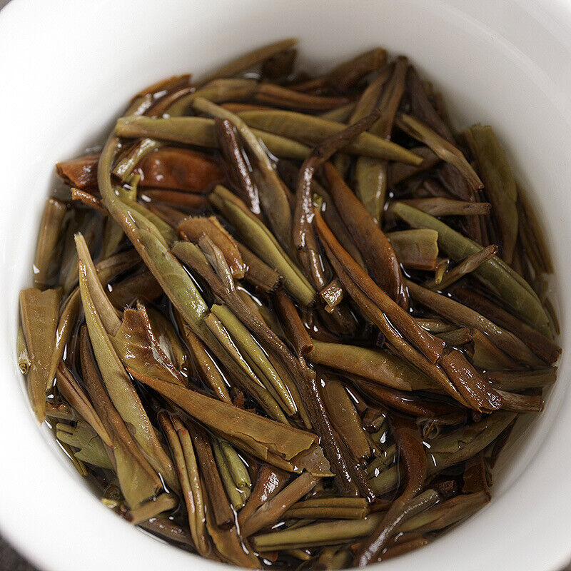 100g  Moonlight White Old White Tea, Yunnan Baihao Silver Needle Tea Cake