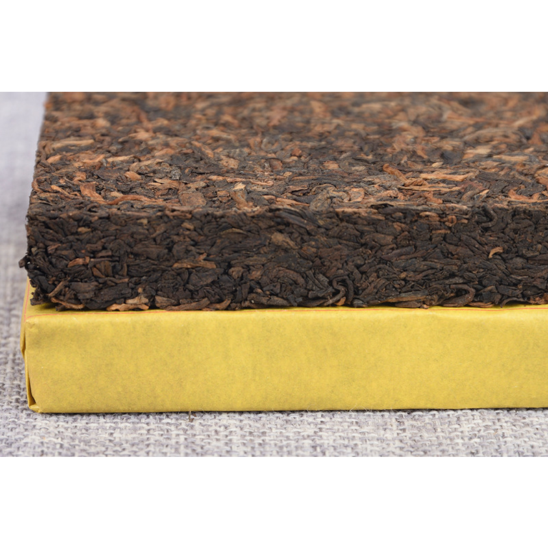 Yunnan Pu'er Tea Ripe Tea Golden Bud Ripe Brick Weight Loss Healthy Drink 250g