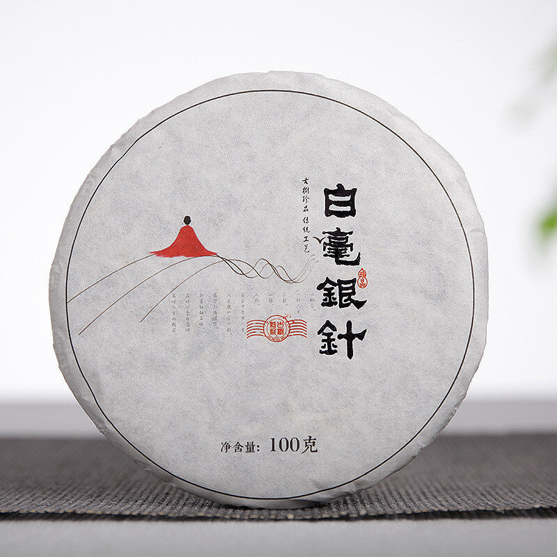 100g  Moonlight White Old White Tea, Yunnan Baihao Silver Needle Tea Cake