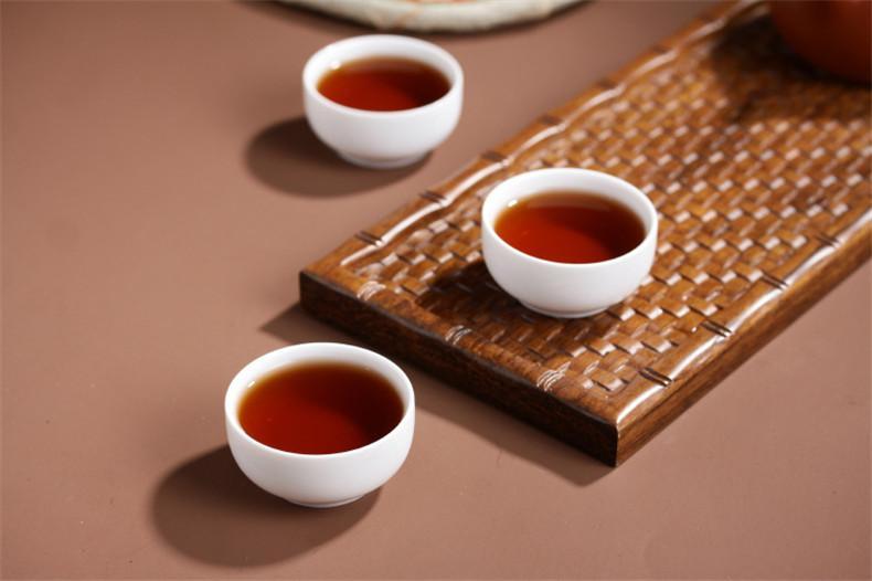 Pu'er Ripe Tea Cake Puerh Brewing Bright Color Sweet Old Ban Zhang Tea Black Tea