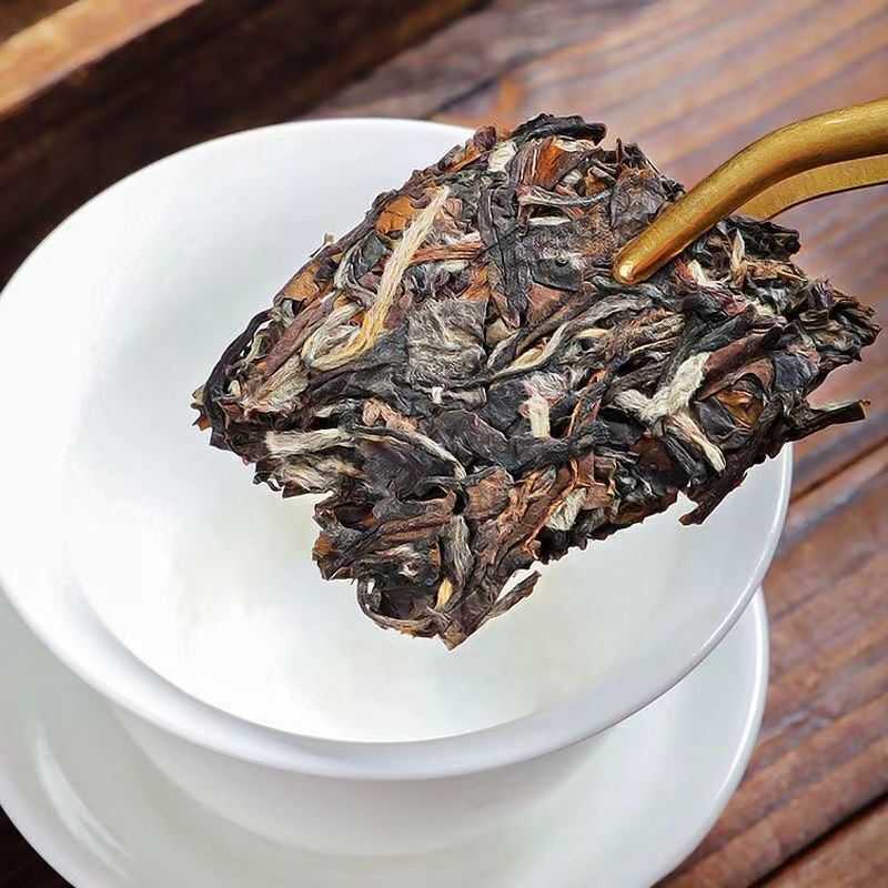 Fuding White Tea Shou Mei Chen Xiang Old White Tea Classic Tea Cake 350g