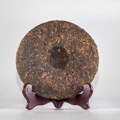 Lao tong zhi brand Yunnan puer tea cake 357 gram shu puerh cha bing good quality