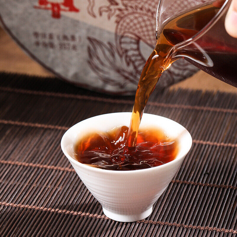 357g Banzhang Pu'er Tea Cake Pu-erh Ripe Tea Yunnan Menghai 2006 Old Tea