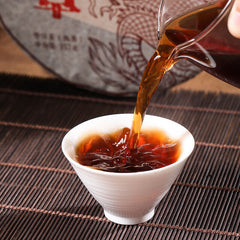 357g Banzhang Pu'er Tea Cake Pu-erh Ripe Tea Yunnan Menghai 2006 Old Tea