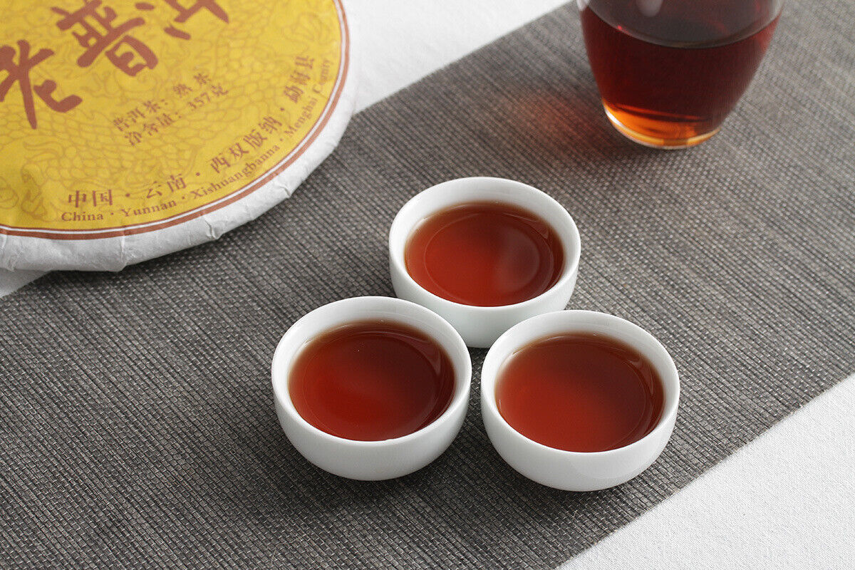 Yunnan Puerh Ripe Tea Dry Storage Ripe Tea Menghai Flavor Seven Seed Cake 357g