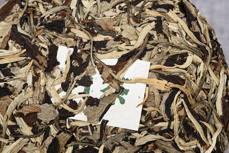 HelloYoung 357g/cake Yunnan White Tea Old Tree Moonlight White Long Jiao Mei Ren White Te