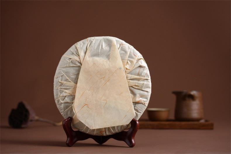 Pu'er Ripe Tea Cake Puerh Brewing Bright Color Sweet Old Ban Zhang Tea Black Tea