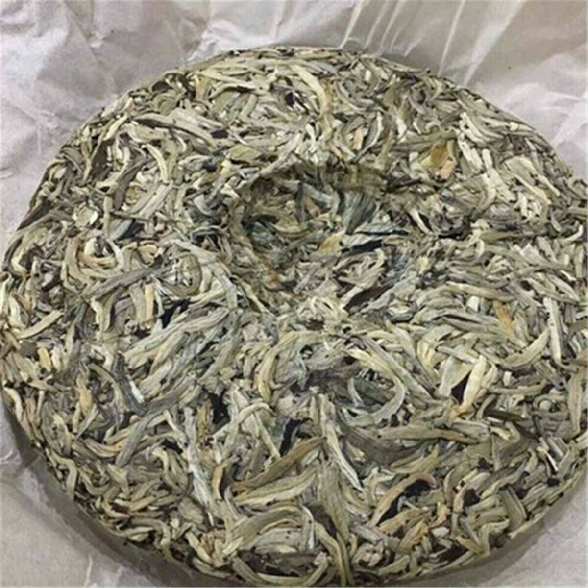 HelloYoung 300gHigh Quality Perfume White Tea Iced Tea 100% White Tea Fuding White Tea Cake