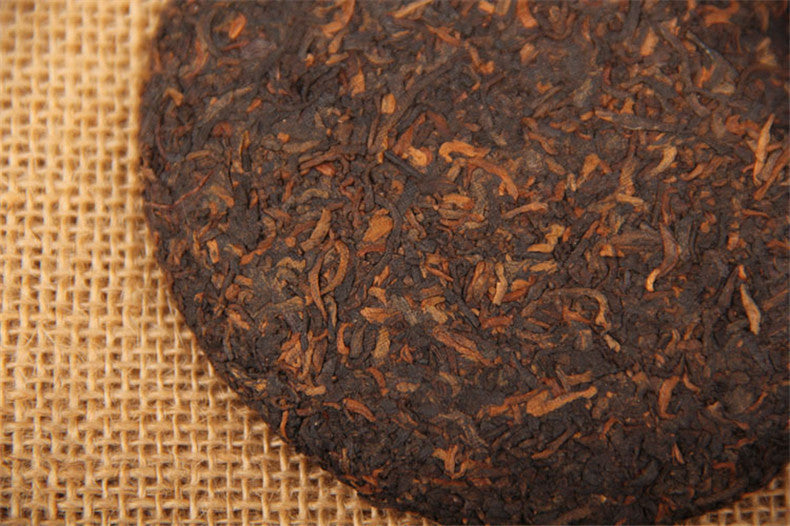 100g China Puer Tea Cooked Tea Pu-erh Shoots Golden Healthy Puerh Tea Green Food