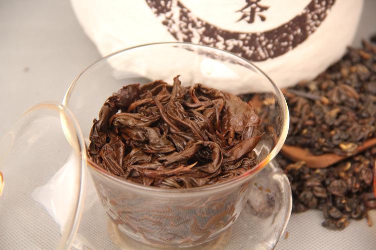HelloYoung1000g Kunming Crested Early Spring Honey Rhyme Gold Screw Red Dianhong Tea Food