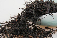 HelloYoung Authentic Wuyi Black Tea Warm Stomach Tea Top Grade Lapsang Souchong Tea 250g