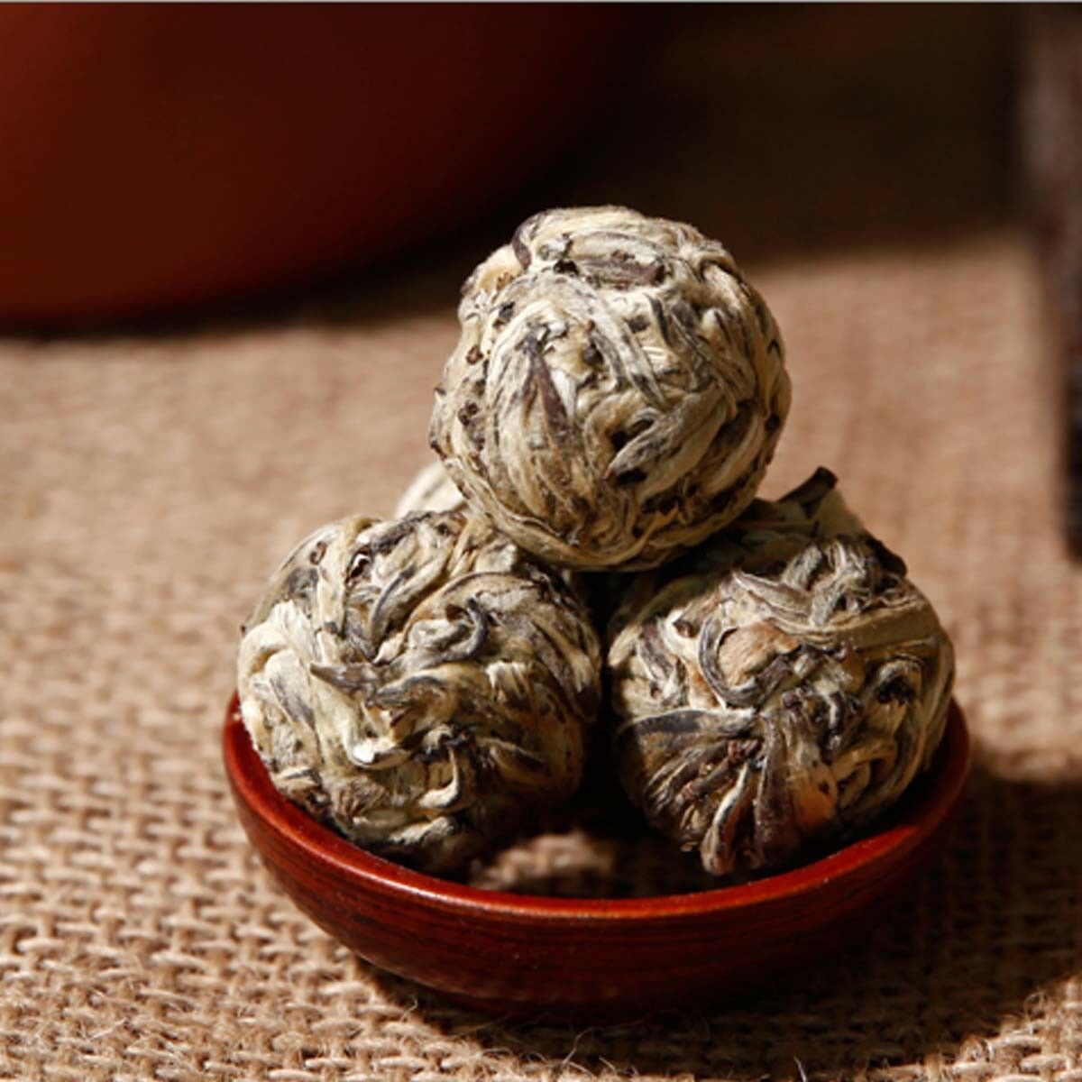 HelloYoung Yunnan Pu-erh Tea Raw Tea Mini Dragon Ball White Silver Needle Health Green Food