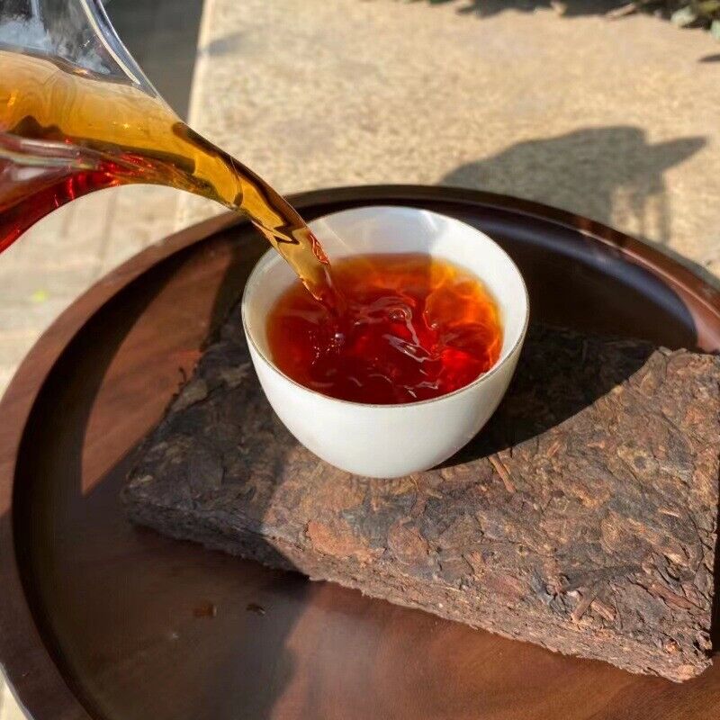 Banzhang Pu-erh Cooked Tea Organic Pu'er Tea 200g Ripe Puerh Tea Brick Golden