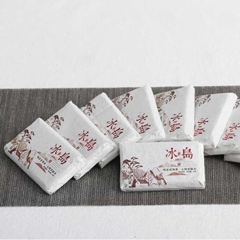100g Iceland Pu-erh Ripe Tea Brick Big Tree Puerh Cooked Tea Yunnan Pu'er Tea