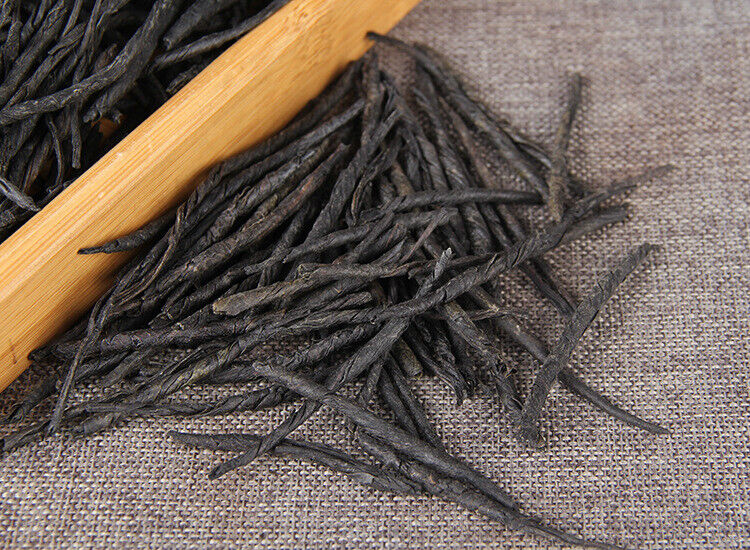 Premium Hainan KU DING Big Leaf Kuding Tea Herbal Tea Bitter Tea China Green Tea