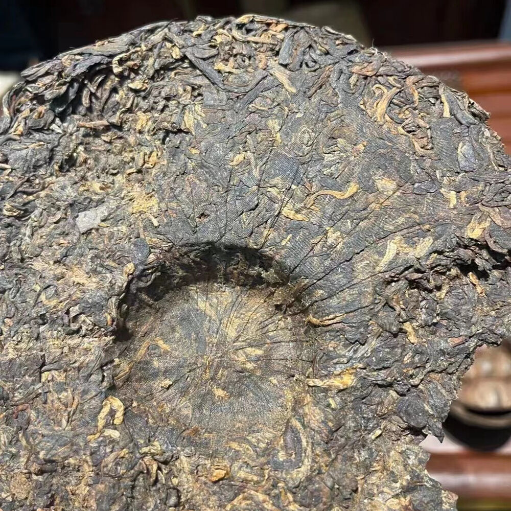 357g Yunnan Old Puerh Raw Tea 1990s Meishu Aged Raw Pu'er Cake Tea Only Ten Left