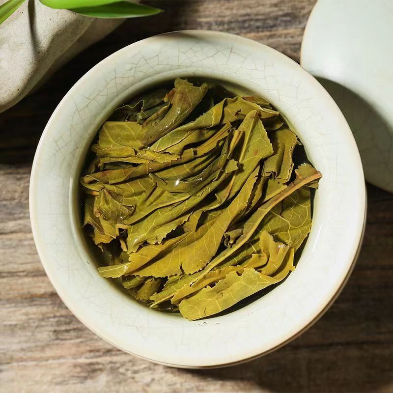 Yunnan Pu-erh Raw Tea Cake Bulang Mountain Old Tree Puerh Tea Chinese Green Tea