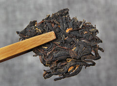 357g Red Black Tea Cake  Yunnan Old Tree Black Chinese Tea Dianhong Feng Qing