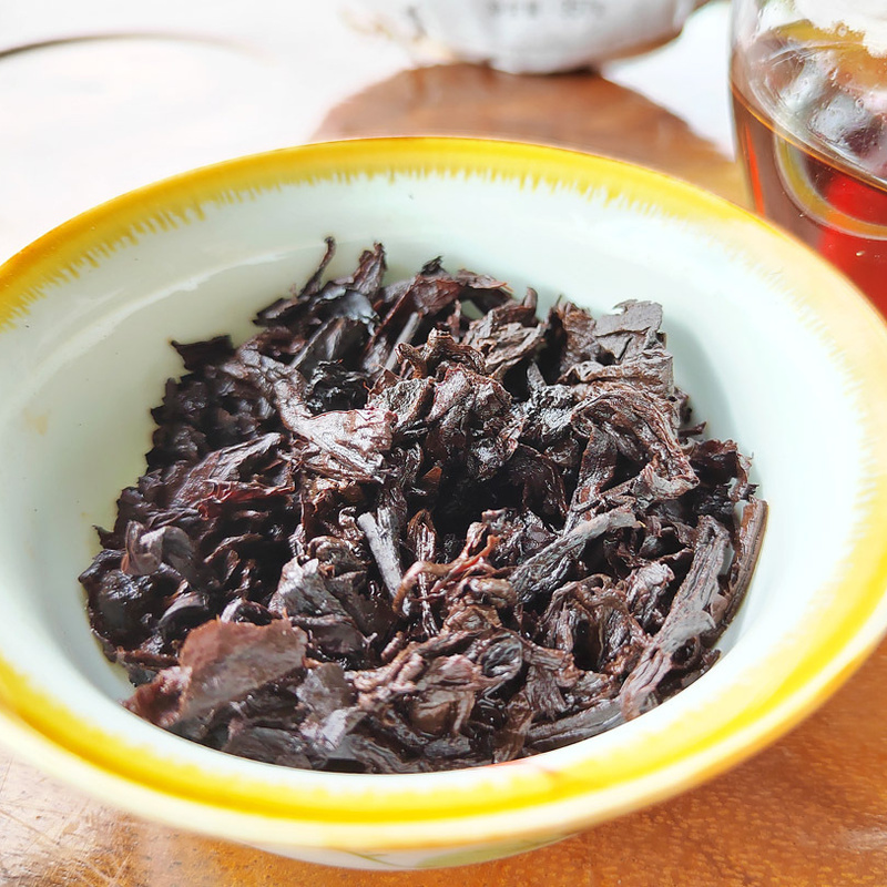 357g Yunnan Iceland Pu-erh Tea Cake Ripe Puerh Tea Cooked Pu'er Tea Black Tea