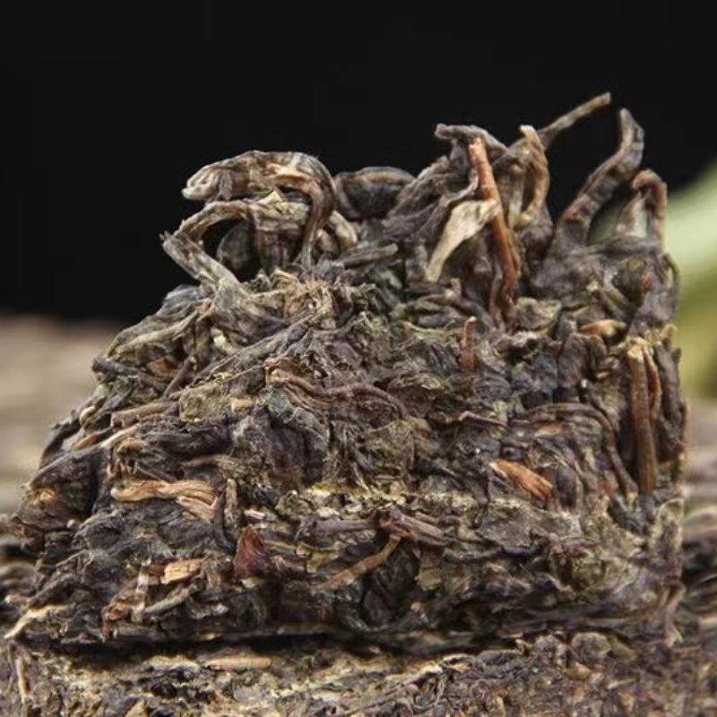 1000g Yiwu Old Tree Puerh Raw Tea Brick Peacock Yunnan Puerh Tea Pu'er Green Tea
