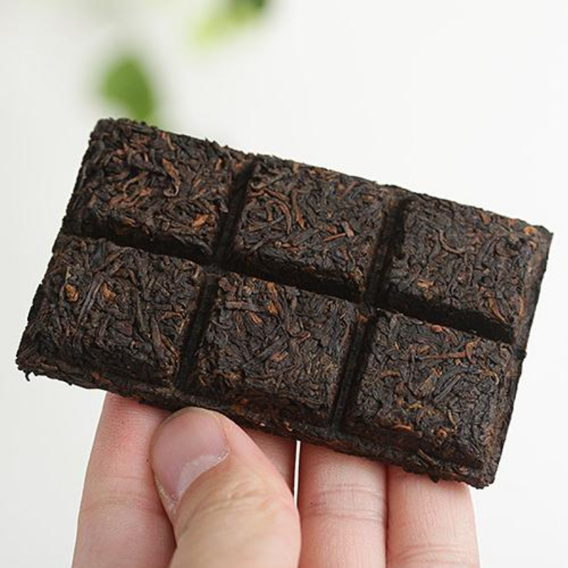 100g Iceland Pu-erh Ripe Tea Brick Big Tree Puerh Cooked Tea Yunnan Pu'er Tea