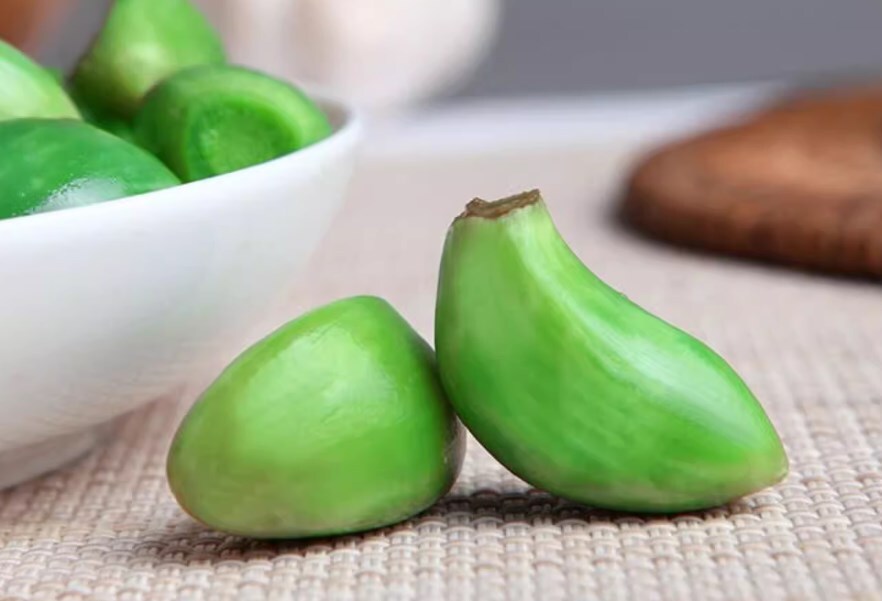 Laba Knoblauch - Eingelegter grüner Knoblauch mit Zucker 200g