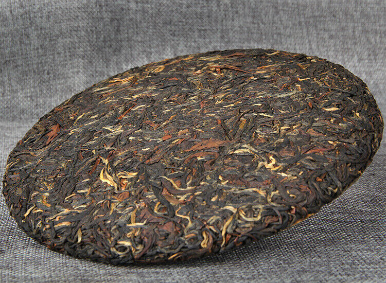 HelloYoung TeaYunnan Old Tree Black Chinese Tea Dianhong Feng Qing Red Black Tea Cake 357g