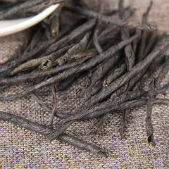 Premium Hainan KU DING Big Leaf Kuding Tea Herbal Tea Bitter Tea China Green Tea